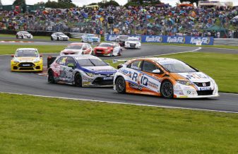 BTCC OULTON PARK