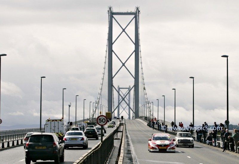 JIM CLARK 50TH ANNIVERSARY AND BTCC PARADE ACROSS THE FORTH ROAD