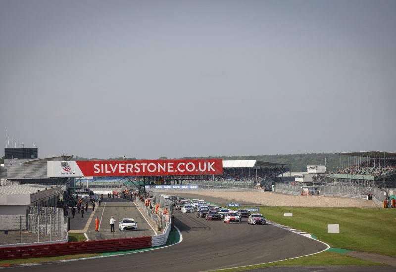 BTCC 2021SILVERSTONERACE 1 START
